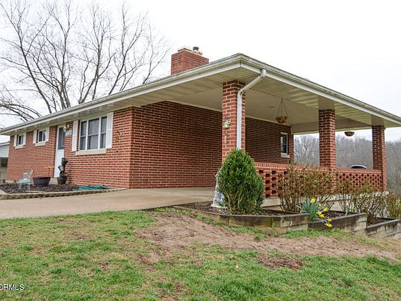 2nd image of 5807 Horseshoe Dr