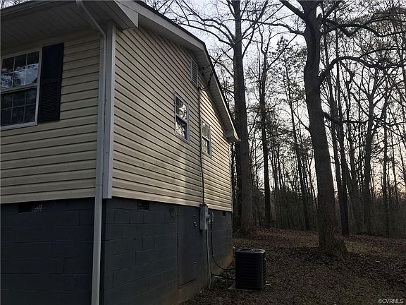 3rd image of 14271 Smith Land Dr