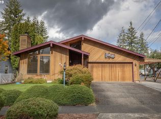 650 S 1st Ave, Coquille, OR 97423