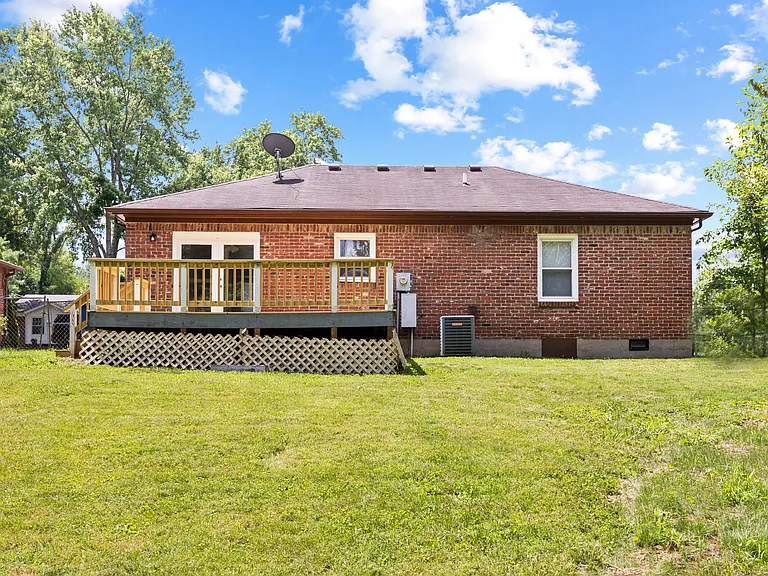 11413 Deham Dr — Photo 25