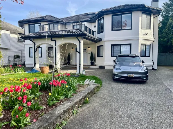 21708 50th Ave, Langley, BC V3A 3T3