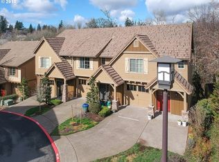 2129 NW Village Cir #26, Portland, OR 97229