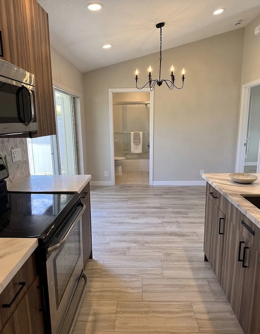 2 bed, 1100 sqft, $2,995 — Photo 1