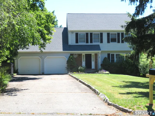 836 Wolf Hill Road, Cheshire, CT 06410