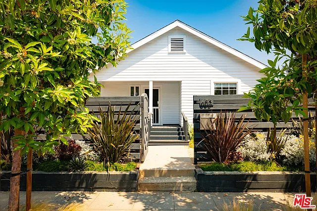 653 Vernon Ave