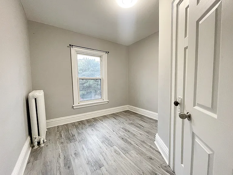 7 Rutherford Ave #2 — Photo 11