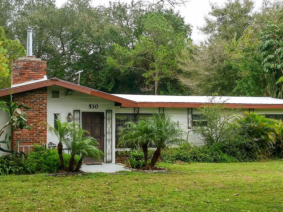 1st image of 530 Grove Park Ln