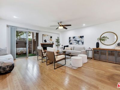 20155 Keswick St Unit 107, Winnetka, CA, 91306