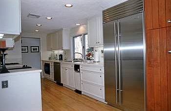 2nd image of 300 Johnston Dr