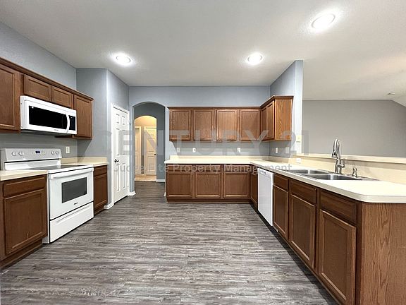 5th image of 4333 Rockmill Trl