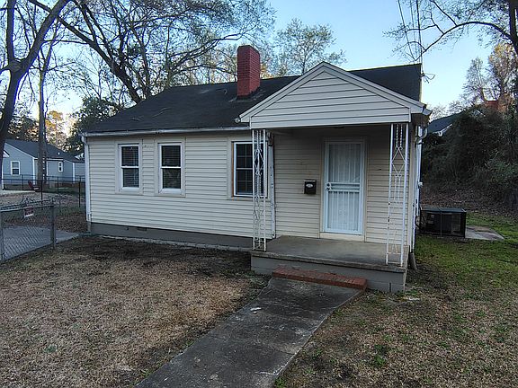 2nd image of 216 Brookwood Ave