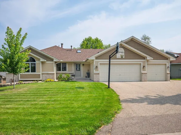 16185 Inglewood Dr, Lakeville, MN 55044
