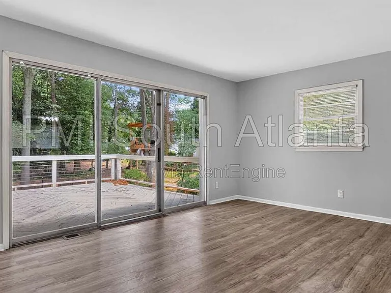 206 Evenview Cir — Photo 6