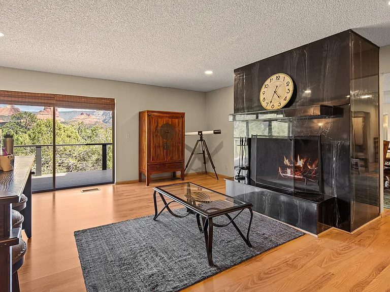 525 Coronado Trl — Photo 25