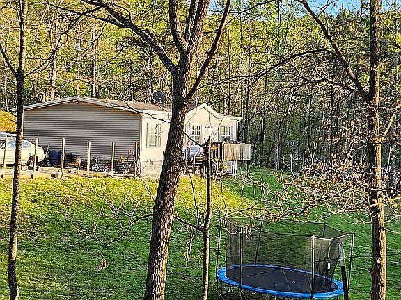 2nd image of 603 Charleys Creek Rd