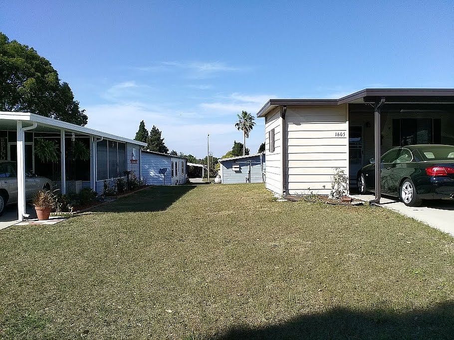 1st image of 1605 Bassett Dr