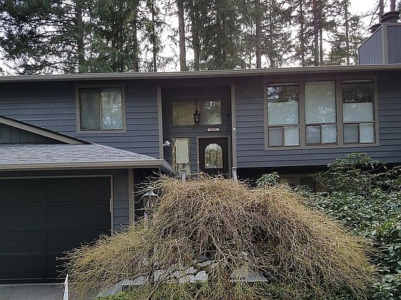 2nd image of 3819 Walthew Dr SE