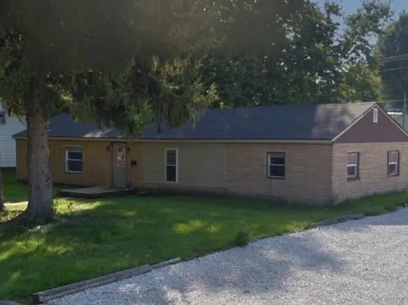 651 N Sperry St, Bushnell, IL 61422