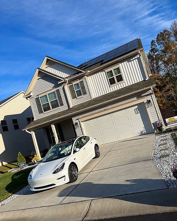 1st image of 416 Mockingbird Ln