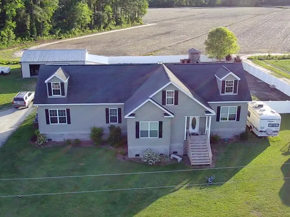 146 N Ravenwood Drive, Belhaven, NC 27810