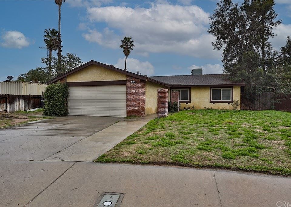 1st image of 2683 Del Norte Pl