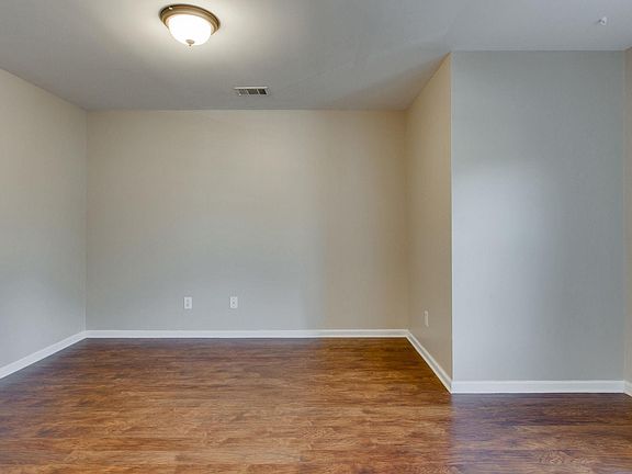 4th image of 1145 Nashboro Blvd
