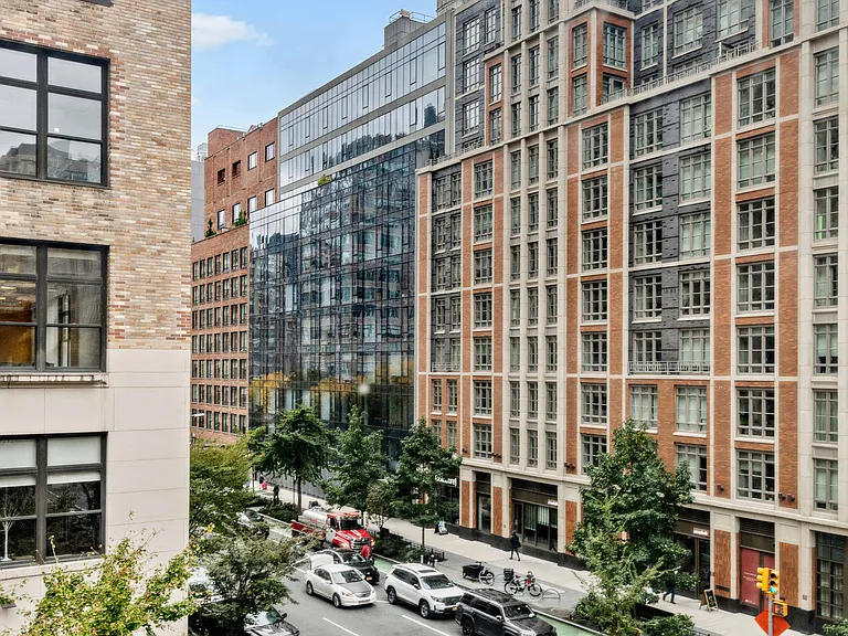 282 Hudson St #2 — Photo 7