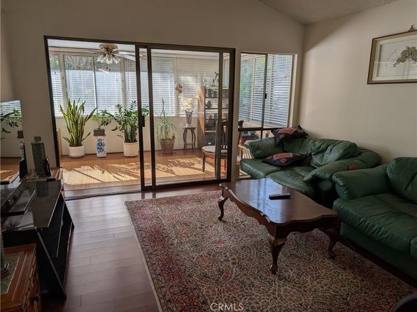 2056 Via Mariposa E UNIT A