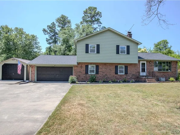 1313 Canterbury Ln, Colonial Heights, VA 23834
