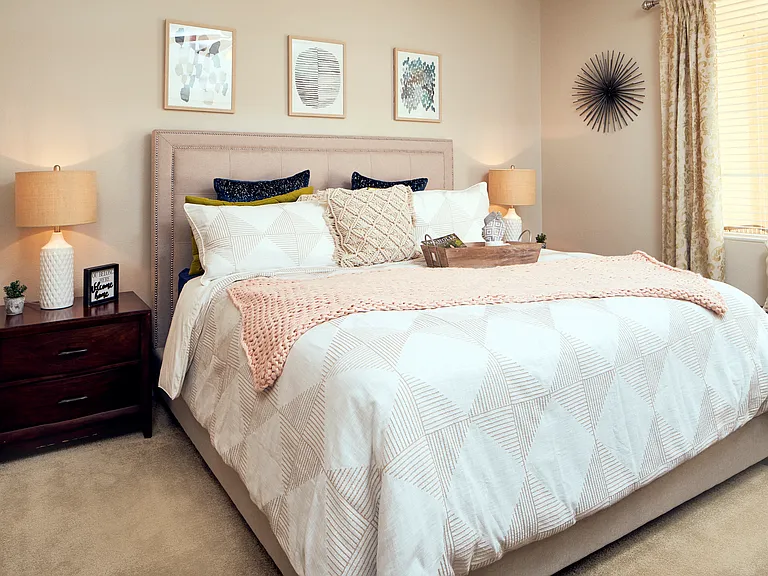 Victoria Arbors Apartment Homes — Photo 5