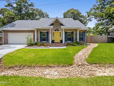 8839 Moanalua Way, Diamondhead, MS, 39525