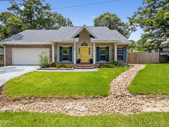 8839 Moanalua Way, Diamondhead, MS 39525