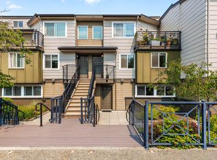 15827 NE Leary Way APT B116, Redmond, WA 98052
