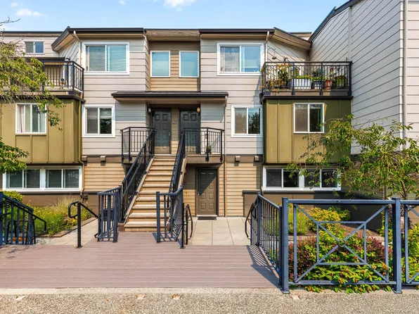 15827 NE Leary Way, Redmond, WA