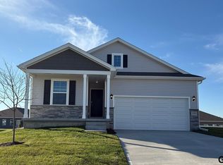 12906 S 66th Ave, Papillion, NE 68157