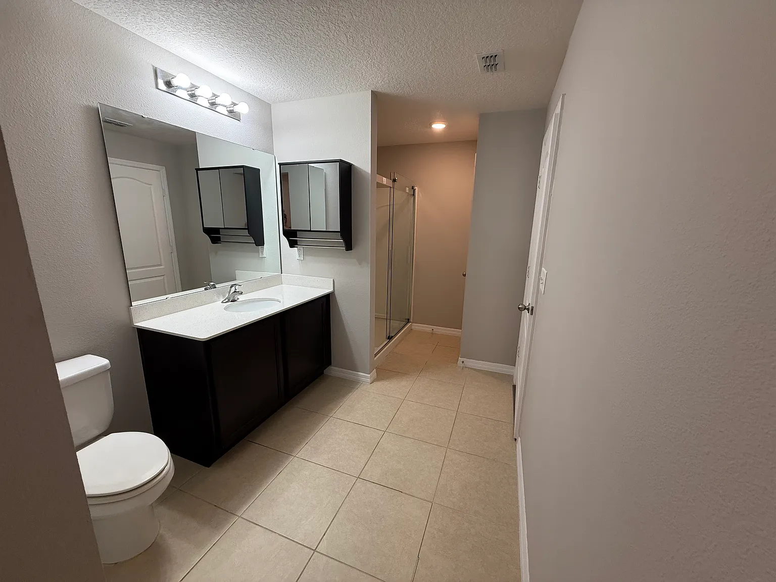 4 bed, 1721 sqft, $2,150 — Photo 4