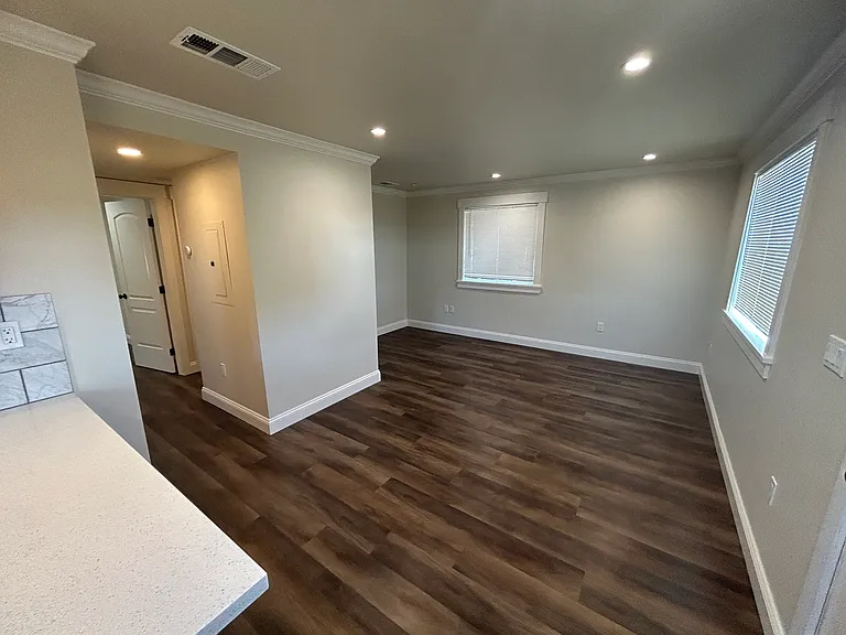 715 Sacramento St #A — Photo 3