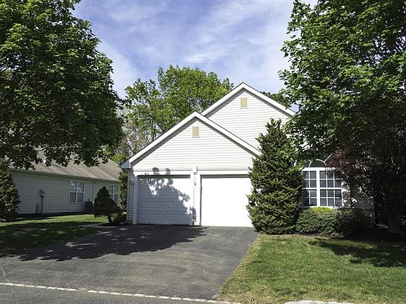2nd image of 86 Skyline Dr