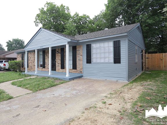 3rd image of 6465 Forest Glen Dr