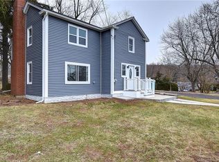 18 Hall Hill Rd, Portland, CT 06480