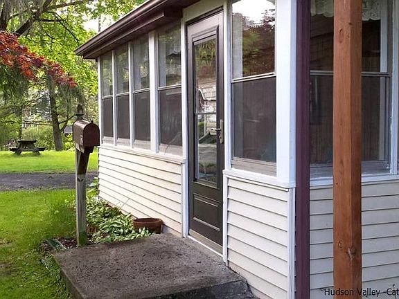 2nd image of 12 Esopus Dr
