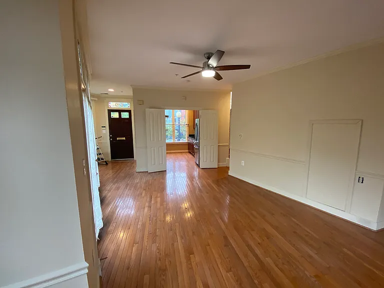 619 I St SE #A — Photo 19