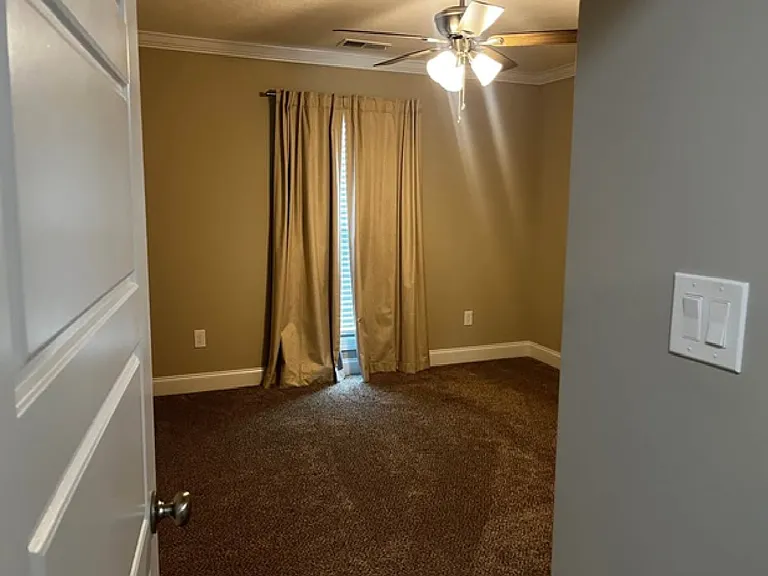 119 Livingston Way — Photo 13