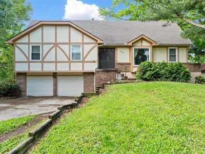 609 E 89th St, Kansas City, MO, 64131