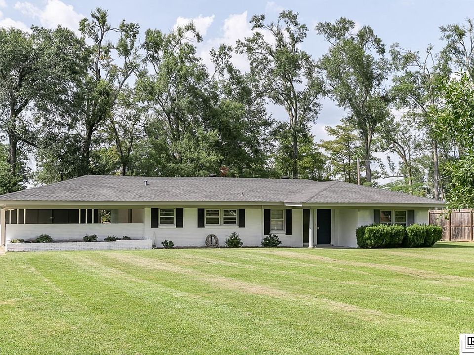 1st image of 603 Lakeshore Dr
