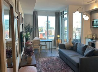 270 Dufferin St #820, Toronto, ON M6K0H8