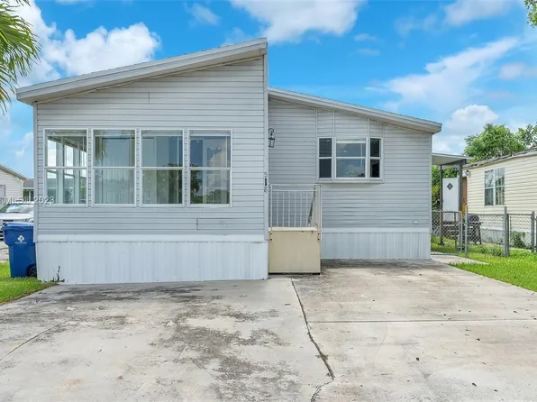 19800 SW 180th Ave Lot 518, Miami, FL 33187