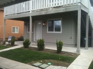 631 Valley Heart Ln, Central Point, OR 97502