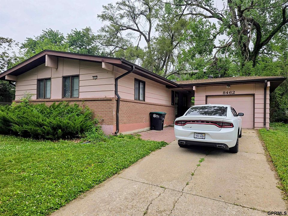 1st image of 8462 Grand Ave