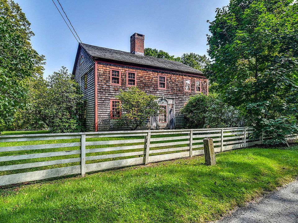 256 Black Rock Turnpike